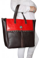 /album/fotogaleria-shopper-ute-brown/shopper-marron-y-rojo-colgado-jpg/